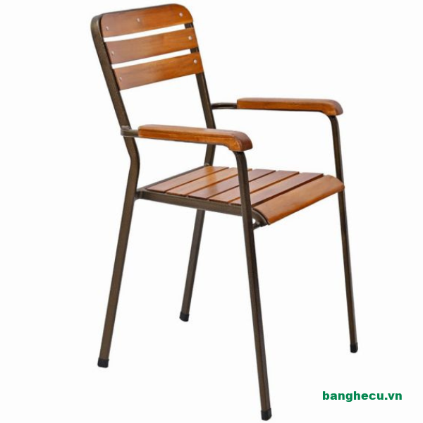 ghe-cafe-ngoai-troi-go-fansipan-moon