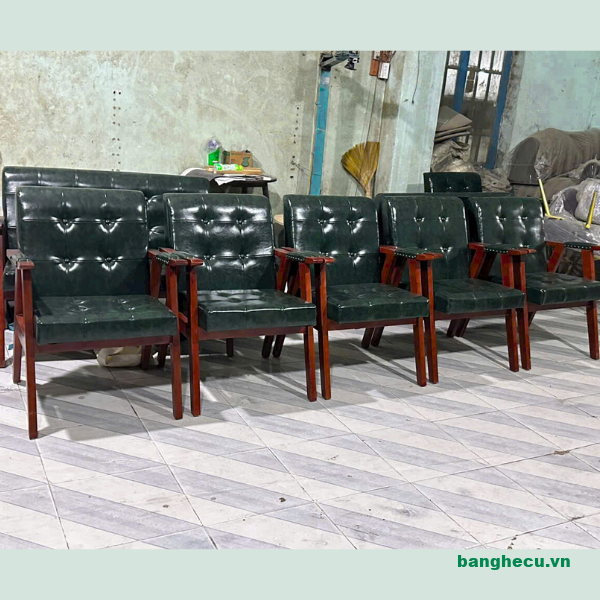 ghe-sofa-don-boc-nem-da-khung-go