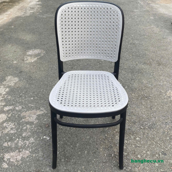 ghe-cafe-thonet-nhua-duc-gia-dan-may