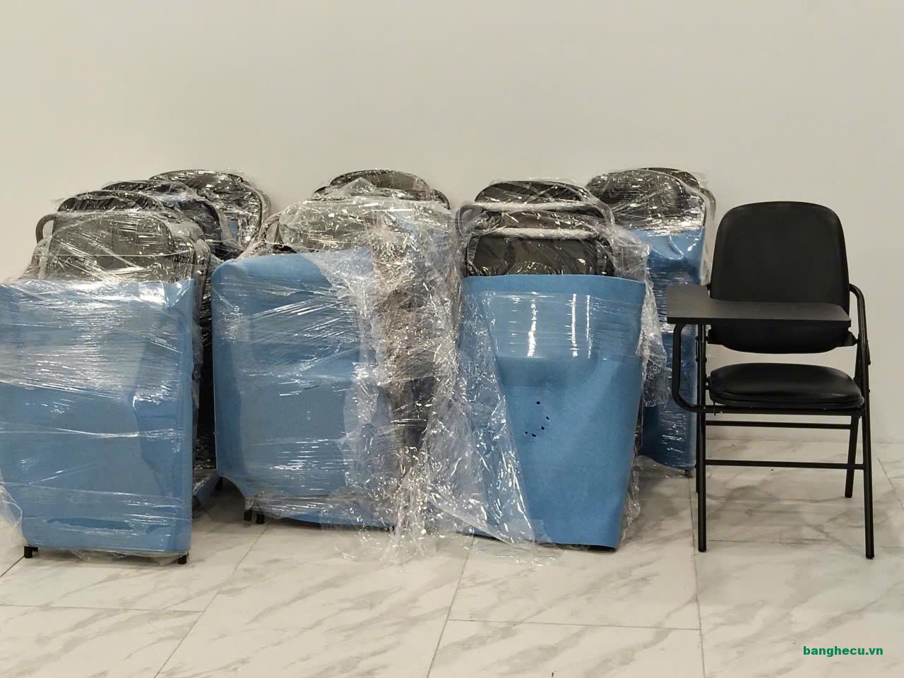 Ghế gấp liền bàn màu đen giá tốt - Ảnh 3