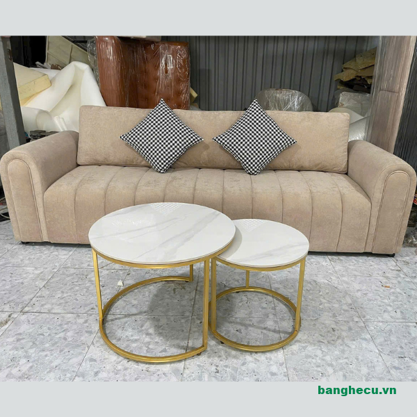ghe-sofa-bang-boc-vai-hien-dai-mau-kem
