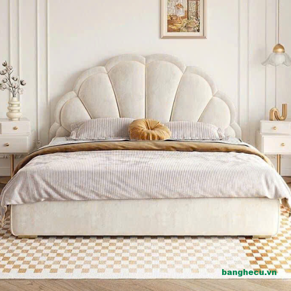 Giường bọc nệm hình vỏ sò hiện đại độc đáo, êm ái - Ảnh 4