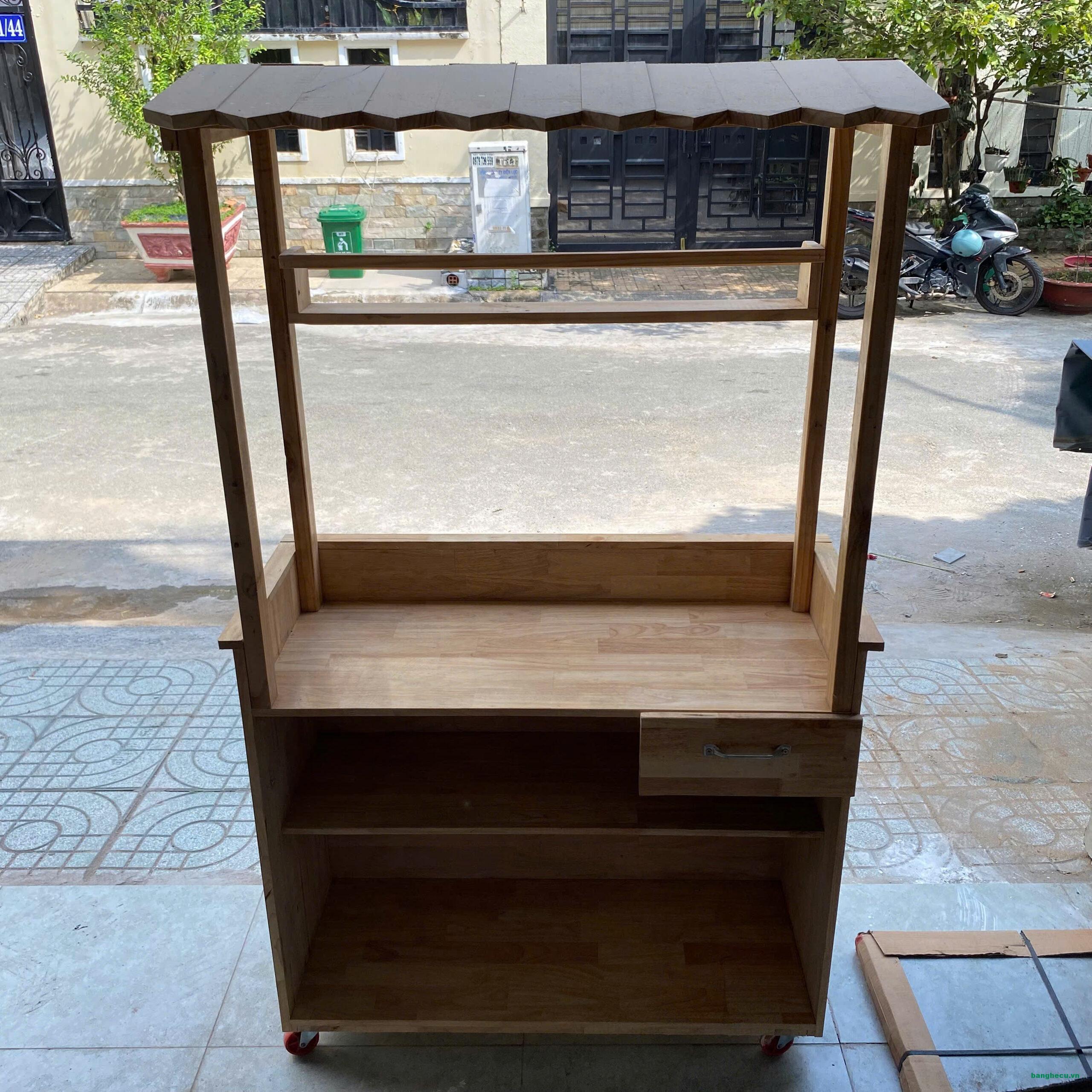 quay-tu-cafe-go-xe-ban-nuoc-tra-sua-di-dong-gia-re