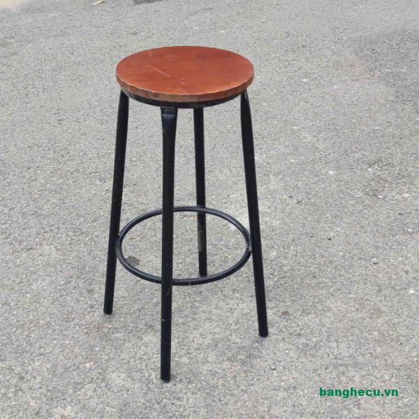 ghe-bar-không-tua-cu