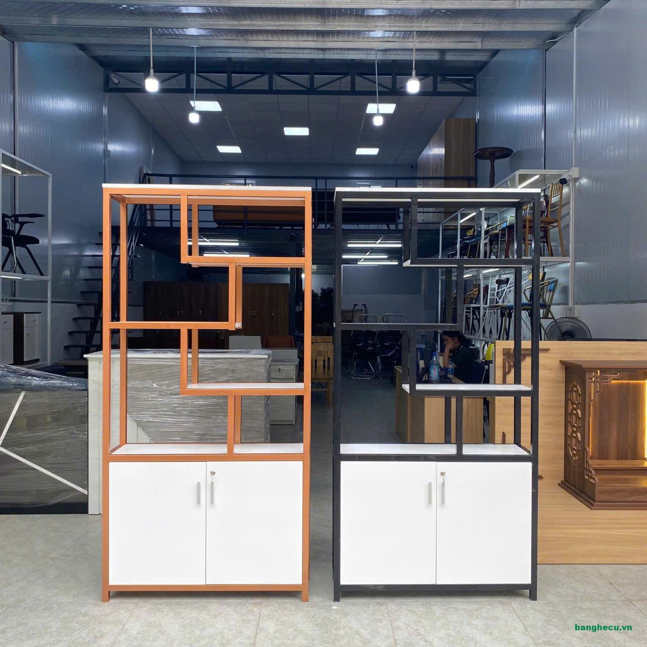 Kệ trưng bày khung sắt 1mx2m mới 100% giao ngay - Ảnh 2