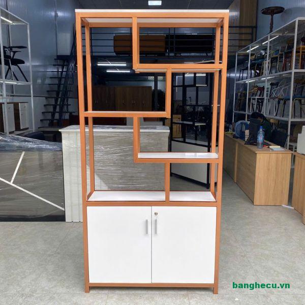 Kệ trưng bày khung sắt 1mx2m mới 100% giao ngay