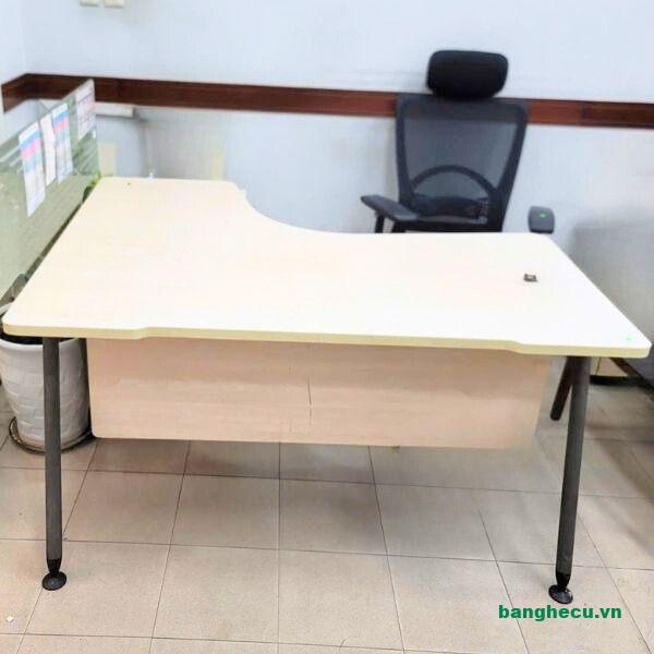 Bàn làm việc Trưởng phòng góc L như mới