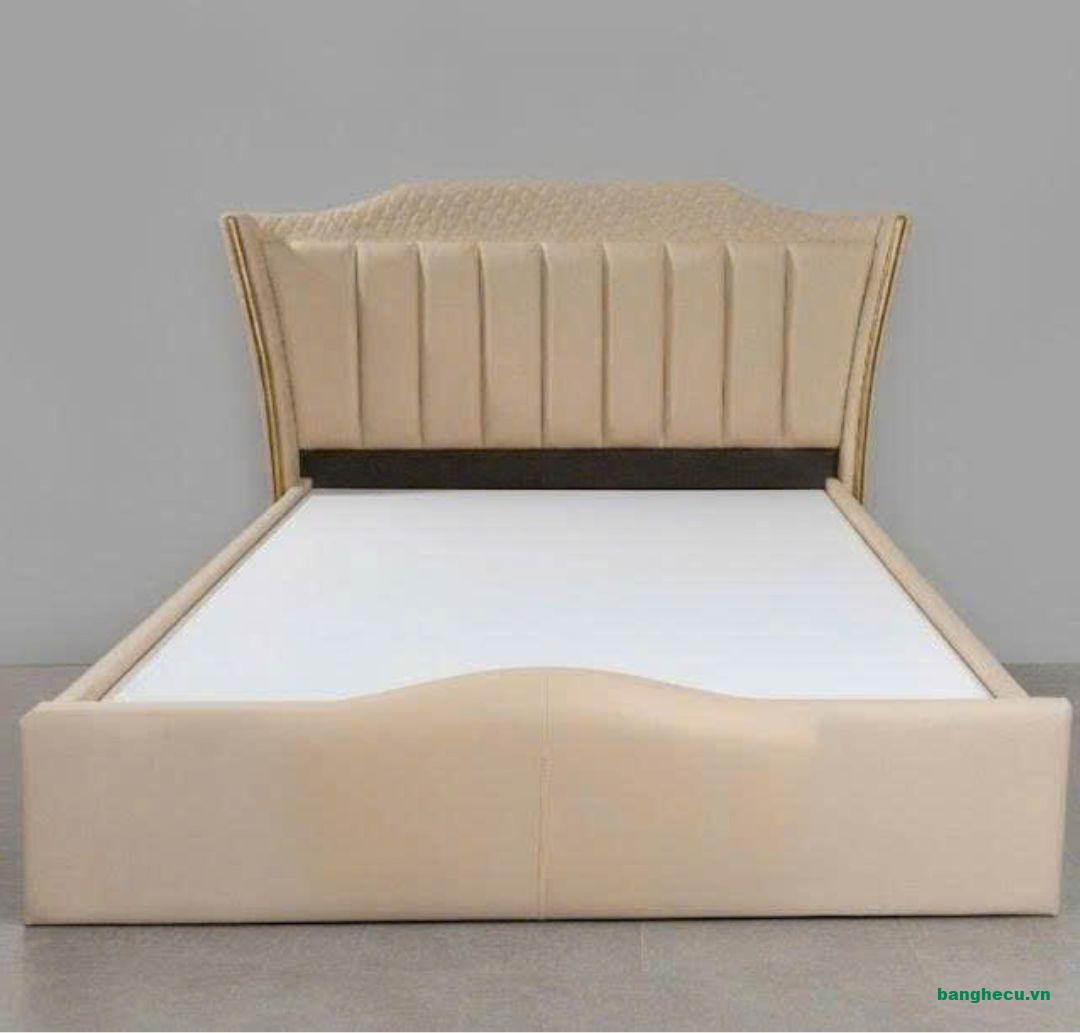 giuong-boc-da-mau-be