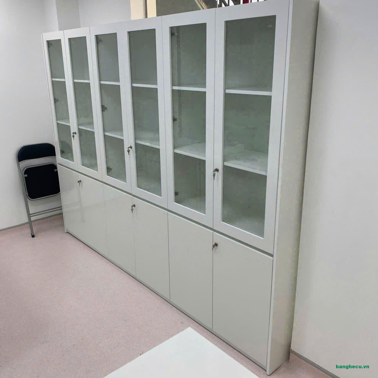 Tủ hồ sơ màu trắng 2m tồn kho thanh lý