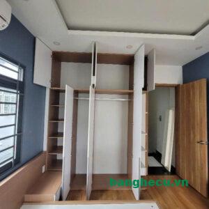 Alternative view of Tủ quần áo kịch trần 4 cánh gỗ MDF cao cấp như mới