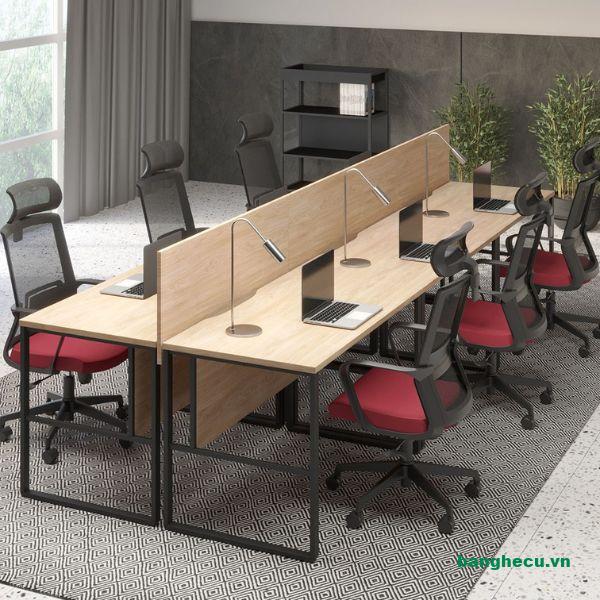 Bàn cụm chân sắt 6 chỗ vách ngăn gỗ hiện đại
