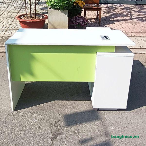 Thanh lý bàn làm việc lãnh đạo góc L mới 90%