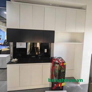 Thanh lý bộ tủ bếp gỗ MDF mặt đá hiện đại như mới