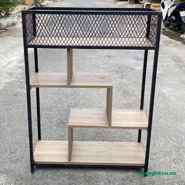 Thanh lý kệ trang trí khung sắt mặt gỗ MDF