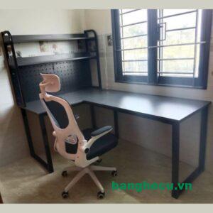 Bàn làm việc gaming chữ L kèm kệ mới 100%