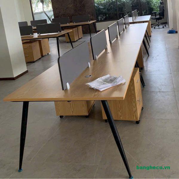 Module bàn làm việc văn phòng 10 chỗ chân côn mới 100%